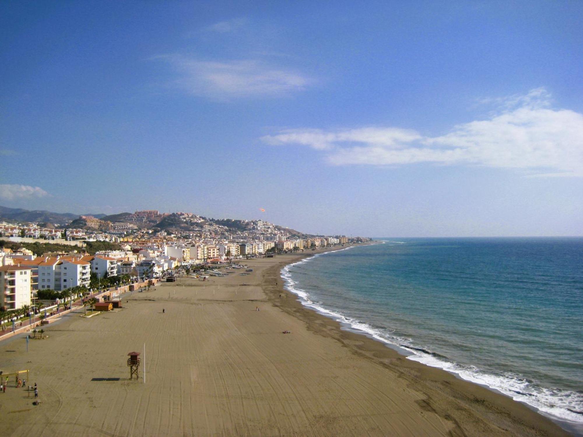 Appartamento Atico Con Solarium A Metros Del Mar En Malaga Rincón de la Victoria Esterno foto